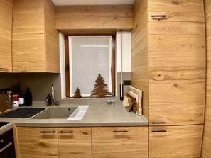 Fridge, stovetop, dishwasher, coffee/tea maker - Charming ground floor flat with breathtaking views (Cortina d'Ampezzo)