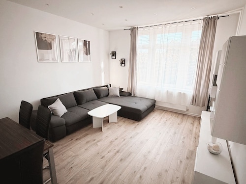 Ferienwohnung - schönes Heim Li-Apartments