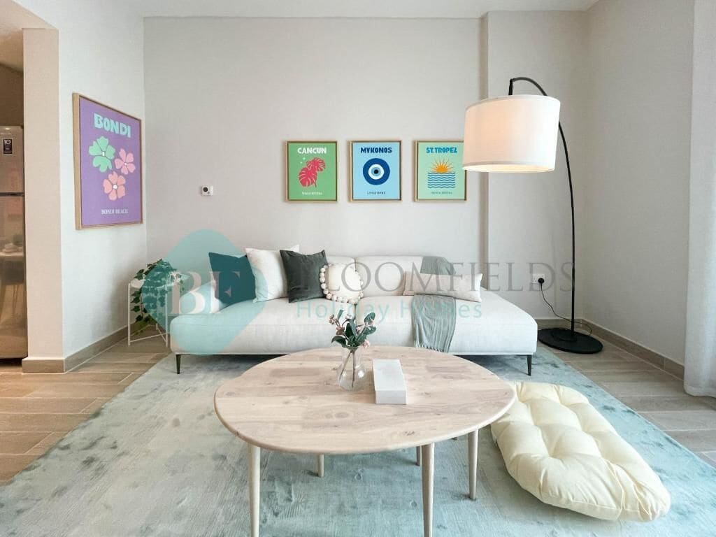 Leilighet, balkong | Oppholdsområde