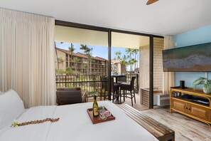 1 bedroom, iron/ironing board, free WiFi, bed sheets - Peaceful Studio with Ocean-View Lanai-Papakea C204 (Lahaina)