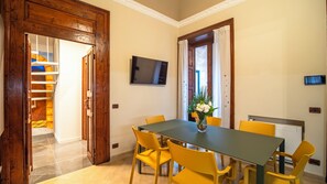 Standard Apartment | Dining - NASI'S APARTMENTS (Trapani)