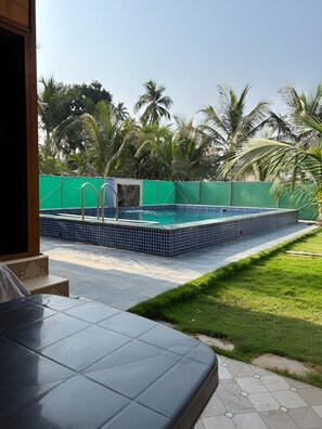 Outdoor pool - SeaBreeze Nature Embrace Villa - Alibaug (Nagaon)
