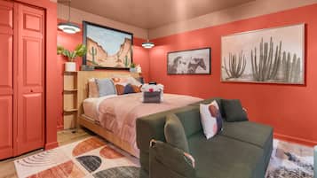 Desk, free WiFi, bed sheets