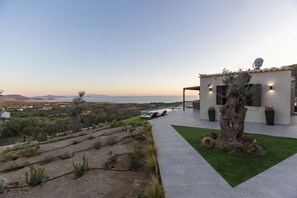 Elithea Villa One | Garden view - Elithea Villas (Monemvasia)
