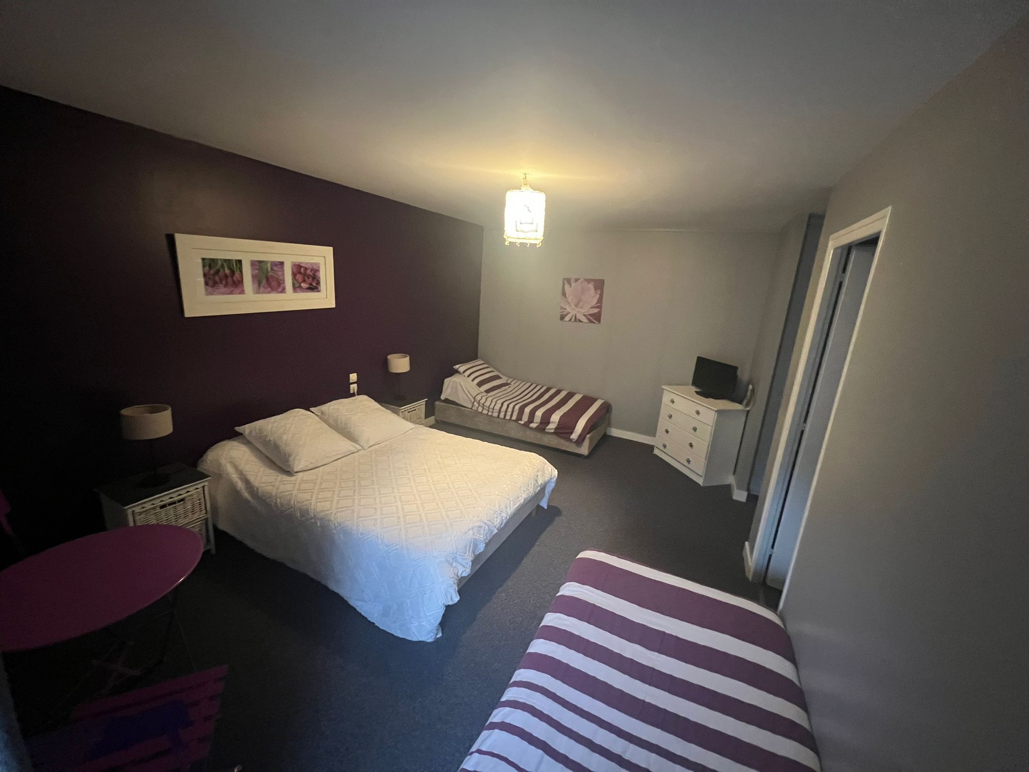 Quadruple Room | Desk, free WiFi