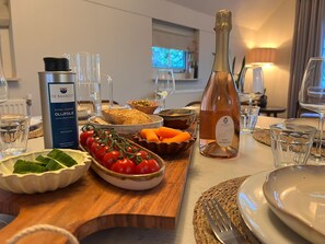 Dining - Cottage Lauren - Luxury in nature! (IJhorst)