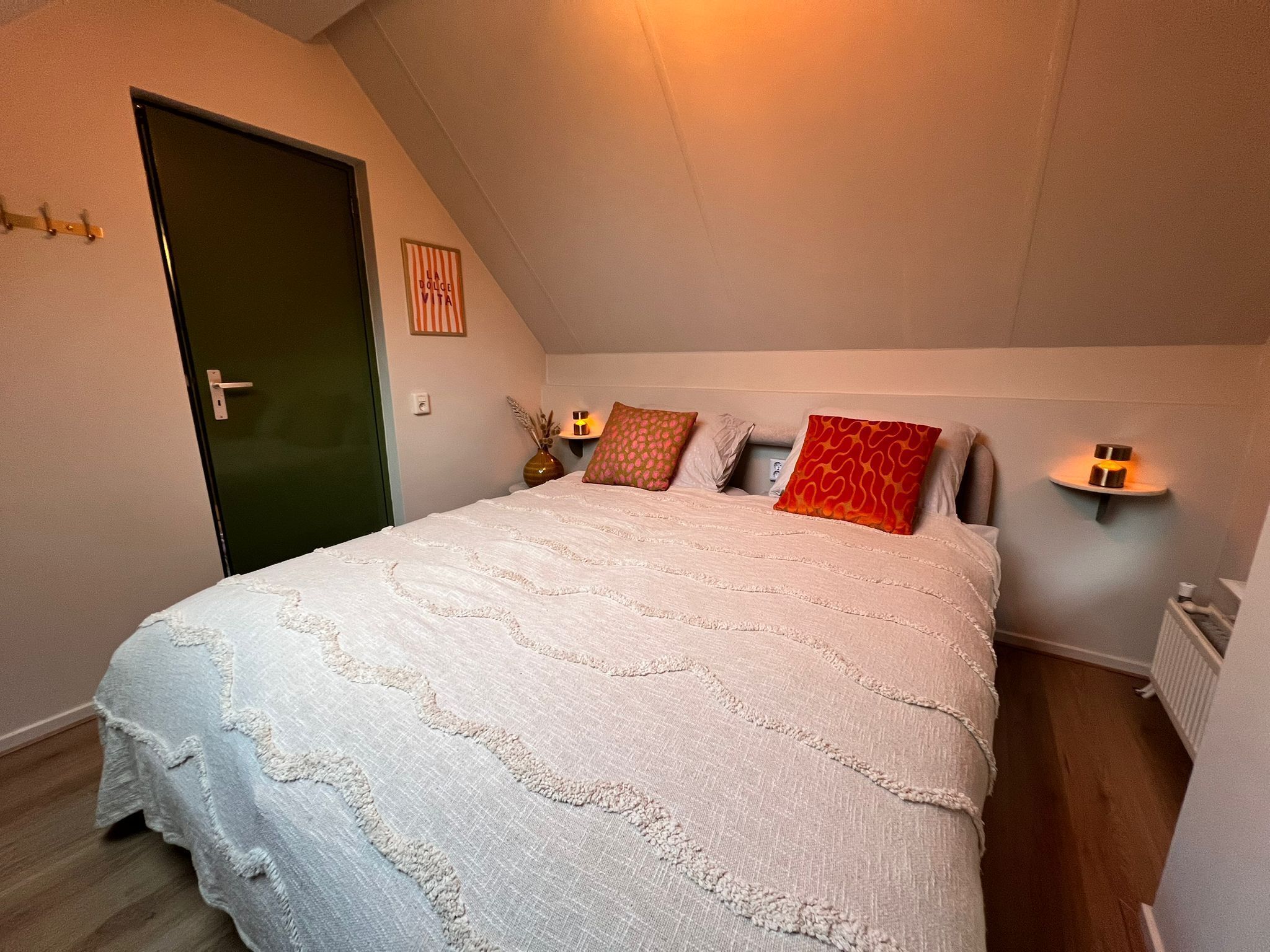 3 bedrooms, iron/ironing board, WiFi