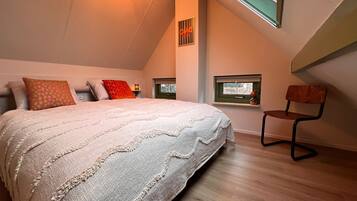 3 bedrooms, iron/ironing board, WiFi