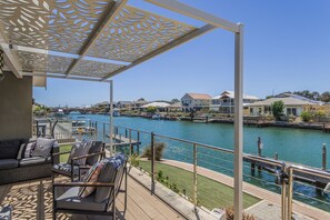 Terrace/patio - Mandurah Canal Escape | 5BR Home with Jetty (Dudley Park)