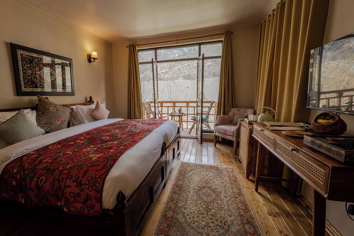 Superior Double Room, Balcony, River View | Free WiFi