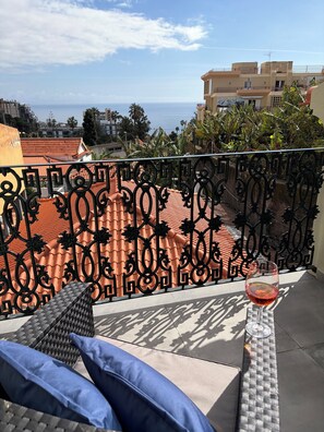 Property grounds - 3-bedroom house in Bananeiras in the center of Funchal (Funchal)