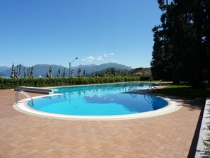 Pool - Apartment 'Hermitage Mimosa' with Balcony (Porto Valtravaglia)