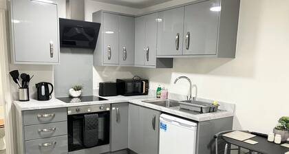 Maidstone town centre • 1 min from train station