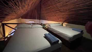 1 chambre, fer et planche à repasser, Wi-Fi, literie fournie