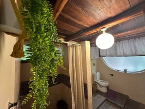 تجهيزات دش، مجففات شعر، مناشف