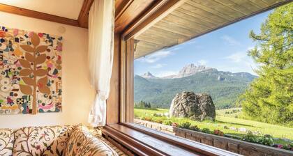 Cozy 3 bedroom with beautiful view and access to garden