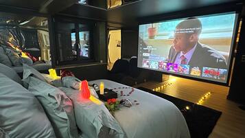 1 chambre, accĂšs Internet, draps fournis