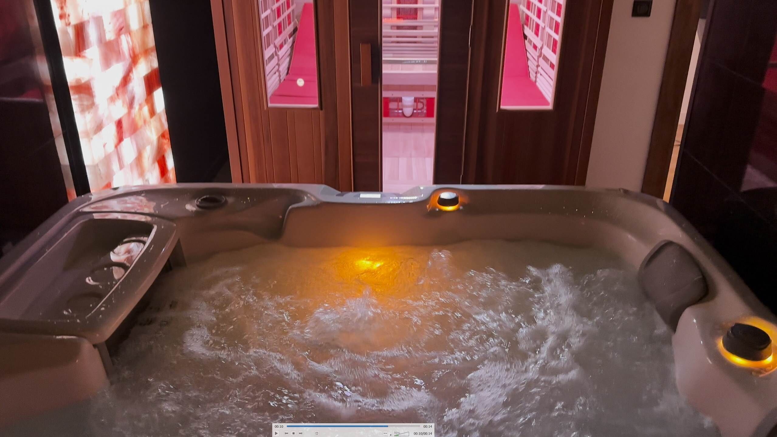 Bain à remous intérieur