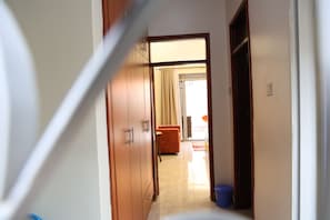 Γραφείο, χώρος εργασίας για λάπτοπ, σίδερο/σιδερώστρα, δωρεάν Wi-Fi 