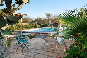 Pool - Holiday Home 'Trullo Pinuccio' with Private Pool, Wi-Fi and Air Conditioning (Galatina)