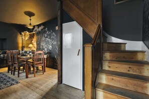 Dining - Old Earth | Ridgestone (Kendal)