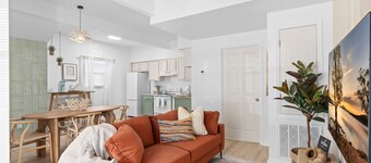 Super Boho- At Lake Toho s Water Sleeps 6