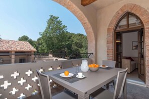 Outdoor dining - Borgo di Drugolo Apartment n.5 (Drugolo)