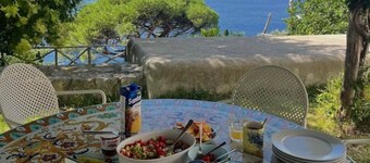 Luxury Apartment with Sea View, Perfect for Couples and Mature Guests