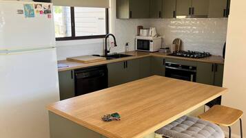 Ferienhaus, 3 Schlafzimmer, Raucher, Balkon | Innenbereich