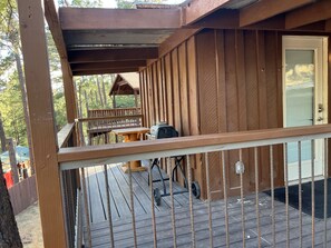 Terrace/patio - The Last Resort In the Historic Upper Canyon (Ruidoso)