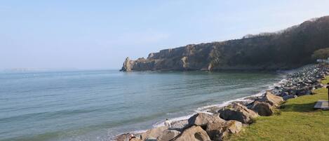 ใกล้ชายหาด