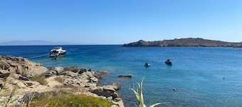 ์ฝ์คํ ์ผ๋ฆฌ์ค์ค ๋ฆฌ์กฐํธ, ๋ฏธ์ฝ๋
ธ์ค์ ์ค๋งํธ 4์ธ์ฉ ์ํํธ