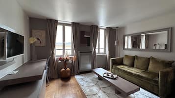 LÀgenhet Deluxe - utsikt mot staden | Utsikt frÄn rummet