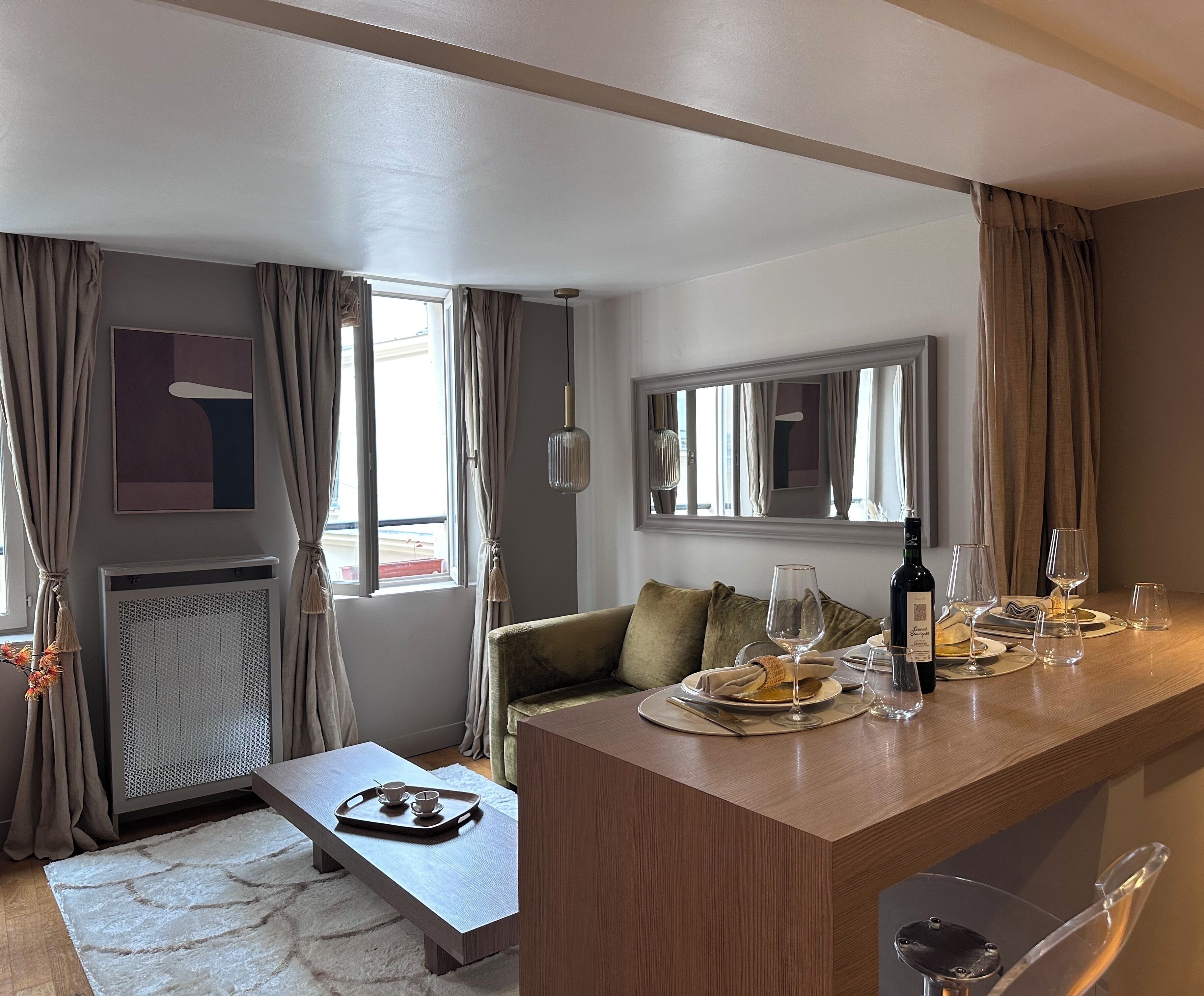 Lägenhet Deluxe - utsikt mot staden | Matsal