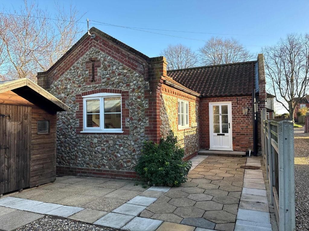 Cottage, 2 Bedrooms, Pets Allowed | Exterior