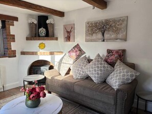 Living area - Little Barn  (Holt)