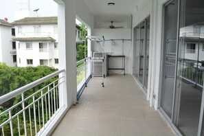 Apartment, 1 Schlafzimmer, Raucher, Balkon | Balkon