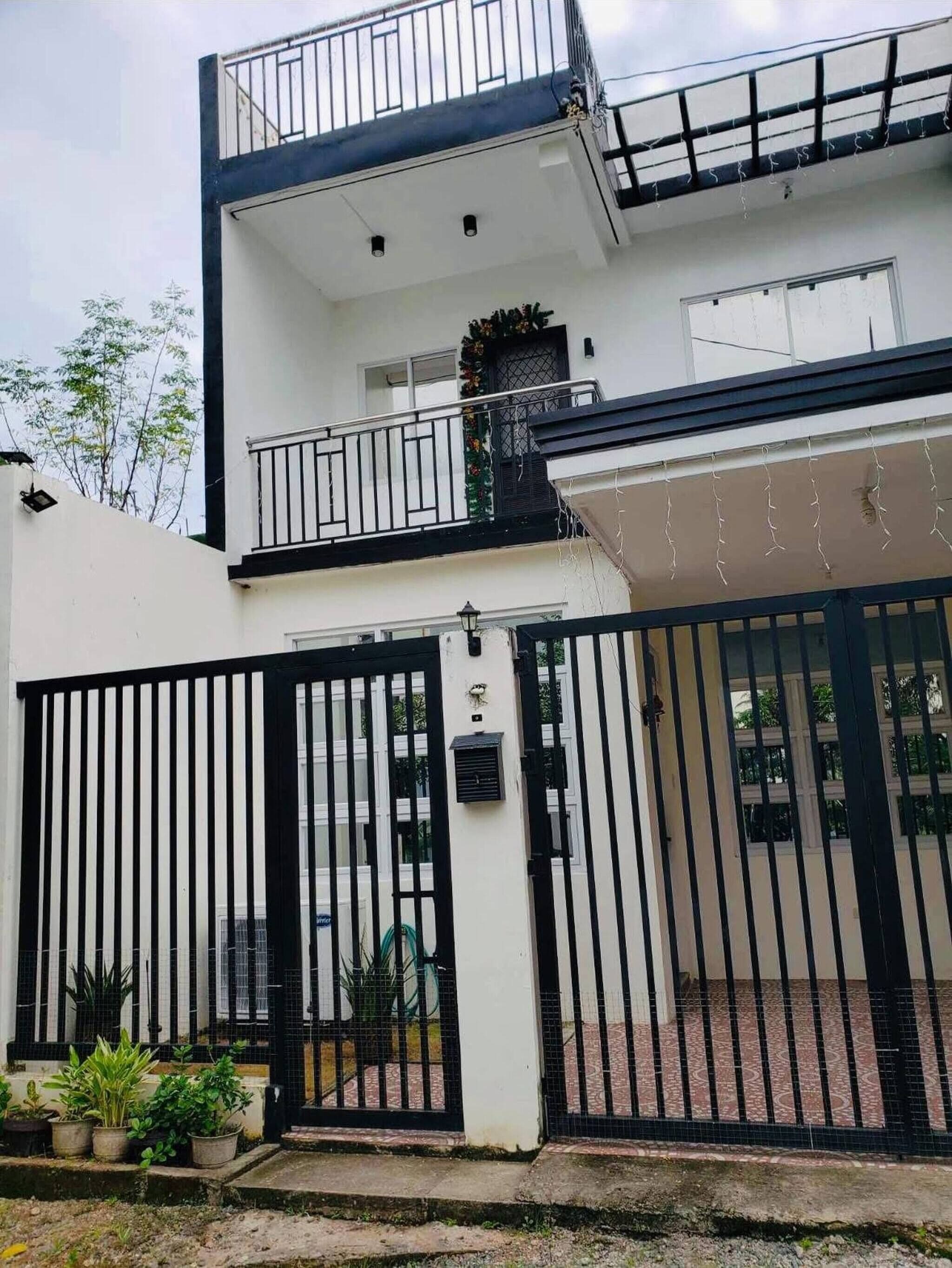 House, 2 Bedrooms, Balcony, Mountain View | Exterior detail