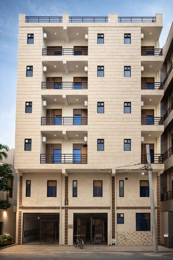 Exterior - Hotel 69 (Gurugram)