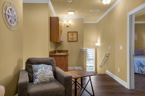 6 bedrooms - Home Sweet Destin - 6bdr - Sleeps 14 - Next 2 Beach (Destin)