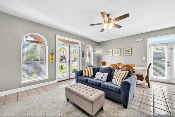 3 bedrooms - Family Paradise in Destin Pool Beach Grill (Destin)