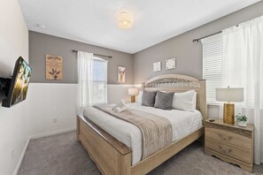 House | 10 bedrooms - Luxury 10br Resort Villa w Pool 10min to Disney (Kissimmee)