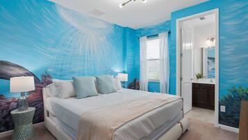 House | 12 bedrooms