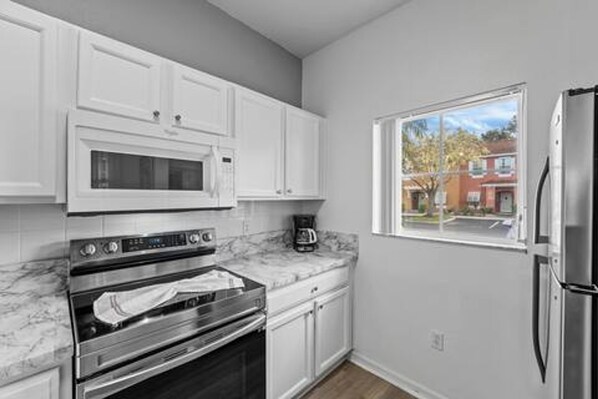 House - Super YES - Many Amenities Relax GYM Courts (Kissimmee)