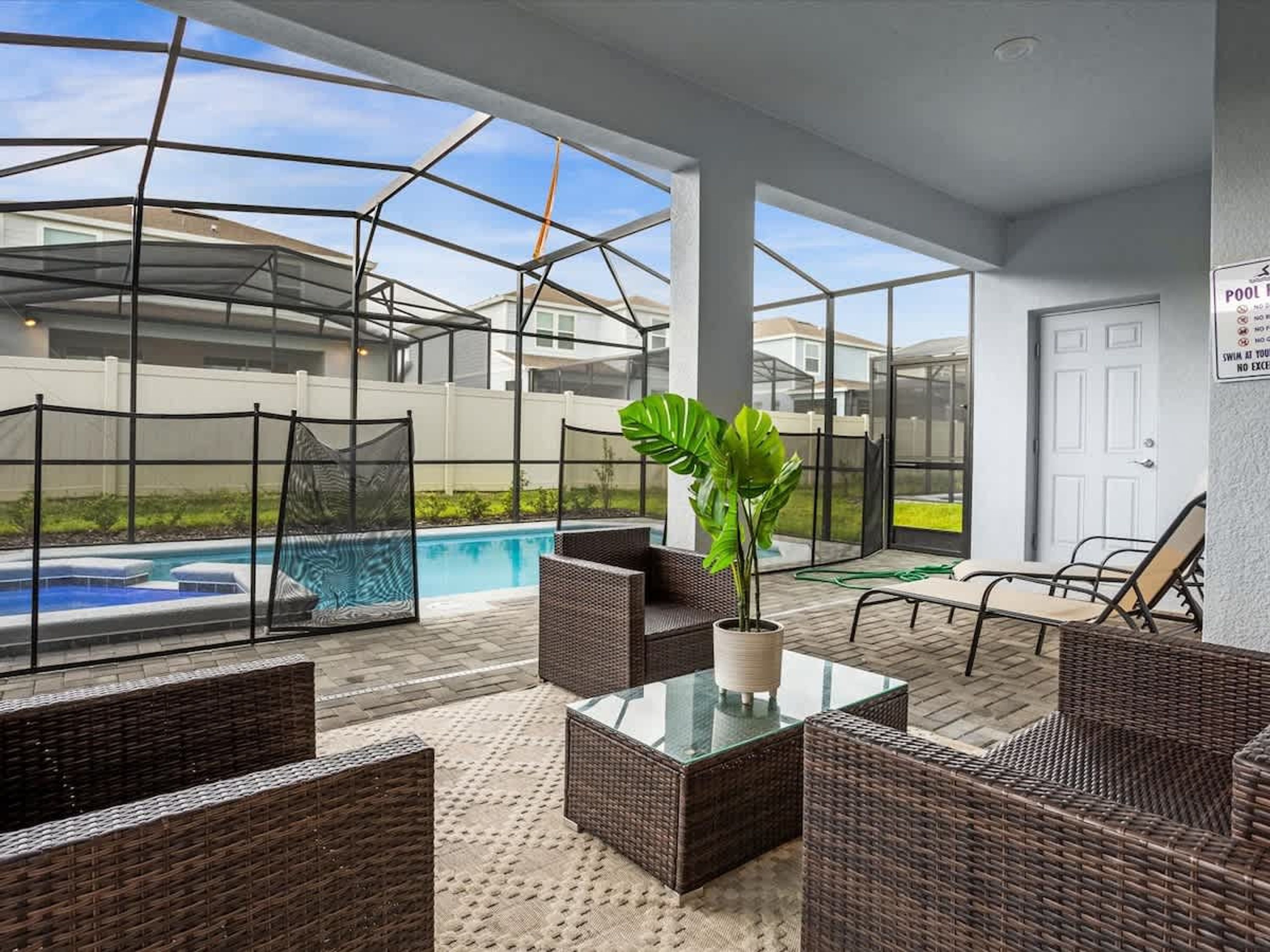 独立别墅 | 7 多间卧室