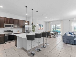 12 bedrooms - Super Huge- 12bd 12bas - Sleeps 38 (Kissimmee)