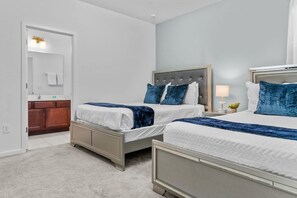 House | 12 bedrooms - Super Giant - 12bd 12bas - Sleep 38 Near Disney (Kissimmee)