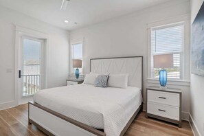 House | 7 bedrooms - Modern Family 7BR w Private Pool and Patio (Miramar Beach)