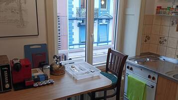 Phòng, 1 phòng ngủ | Bếp riêng