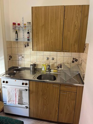 Room, 1 Bedroom | Interior - Room-'studio Steinen' in the City Center (Basel)